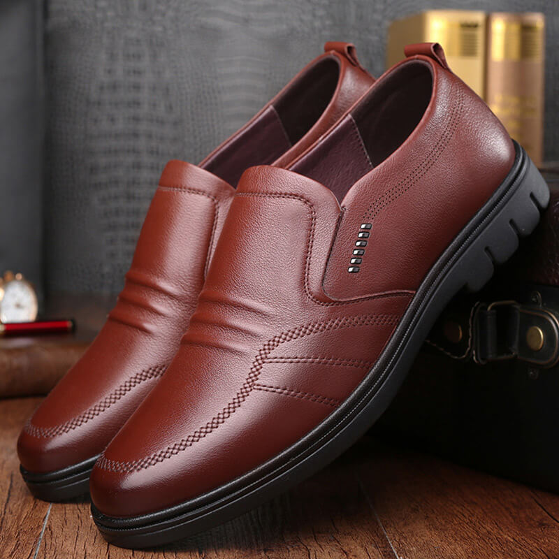 Mocassins de ville noirs effet cuir