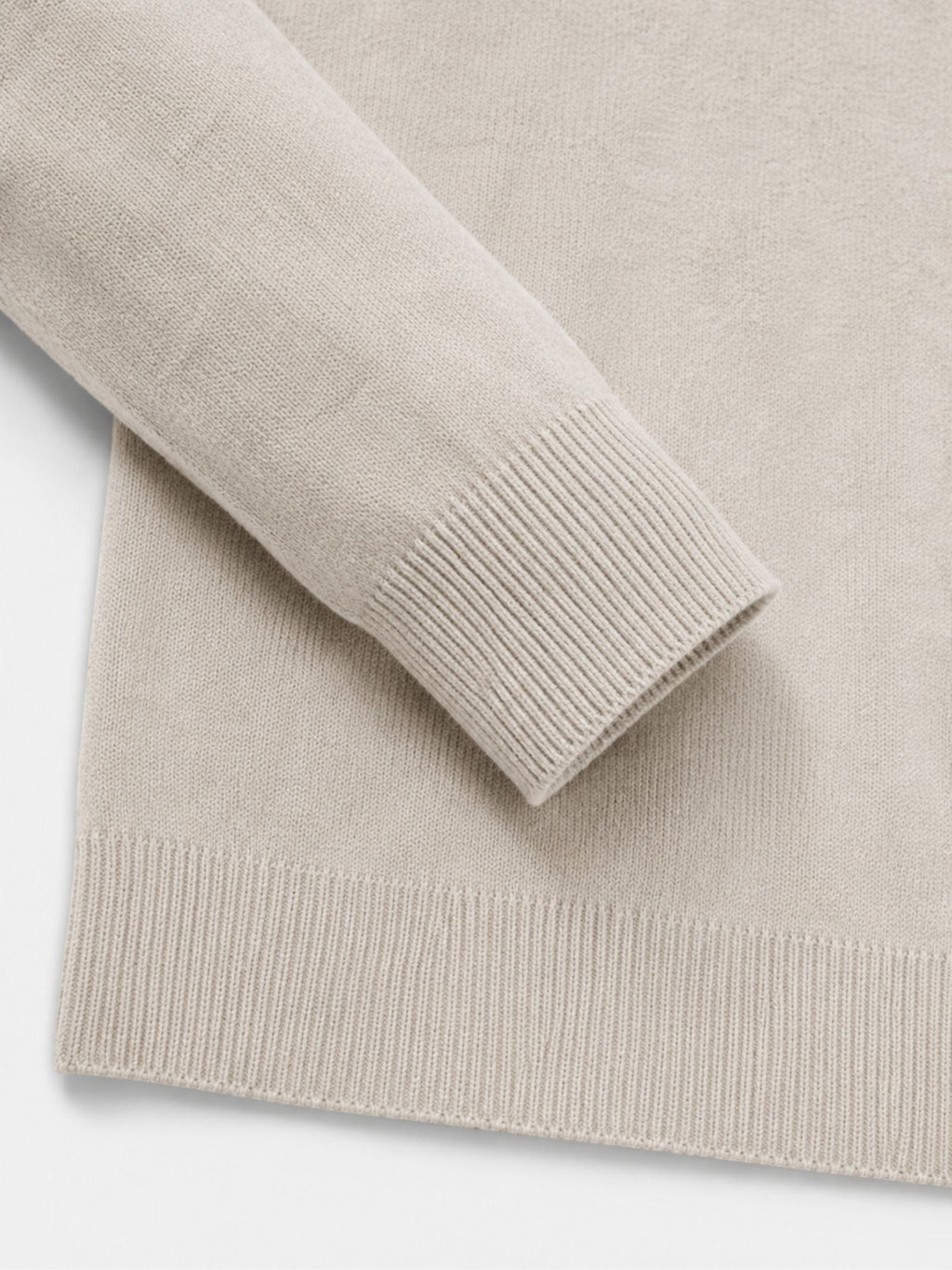 Pull en laine mérinos à col montant zippé douceur raffinée homme – Mérignac
