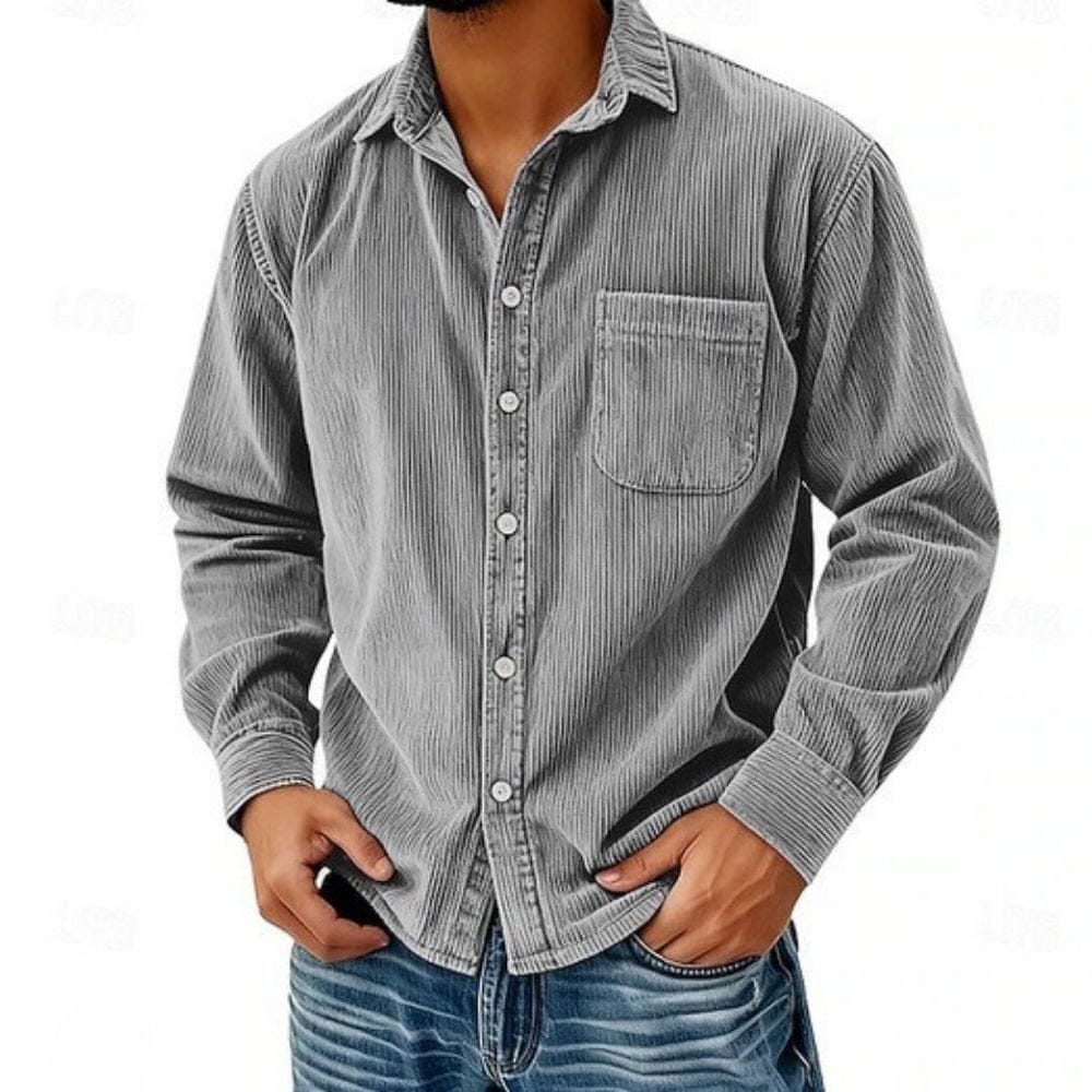 Chemise en velours côtelé à poche