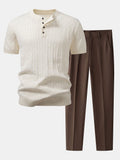 Ensemble henley maille beige et pantalon slim