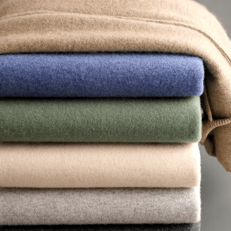 Sweat à capuche en maille beige