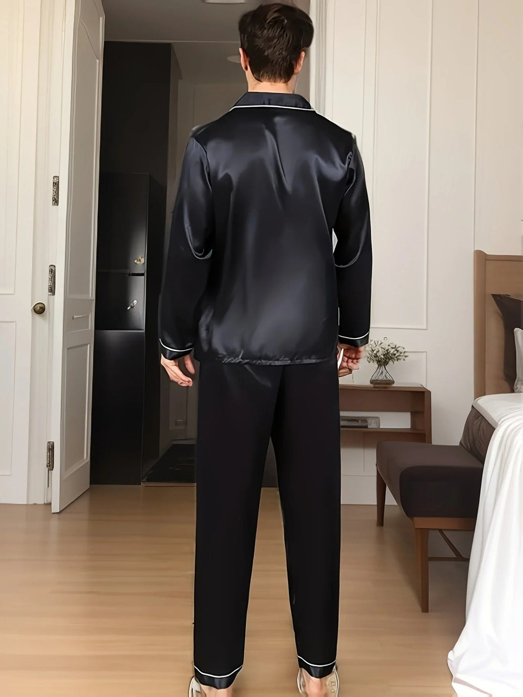 Pyjama en coton et soie finition satinée à la finition soignée homme – Aups