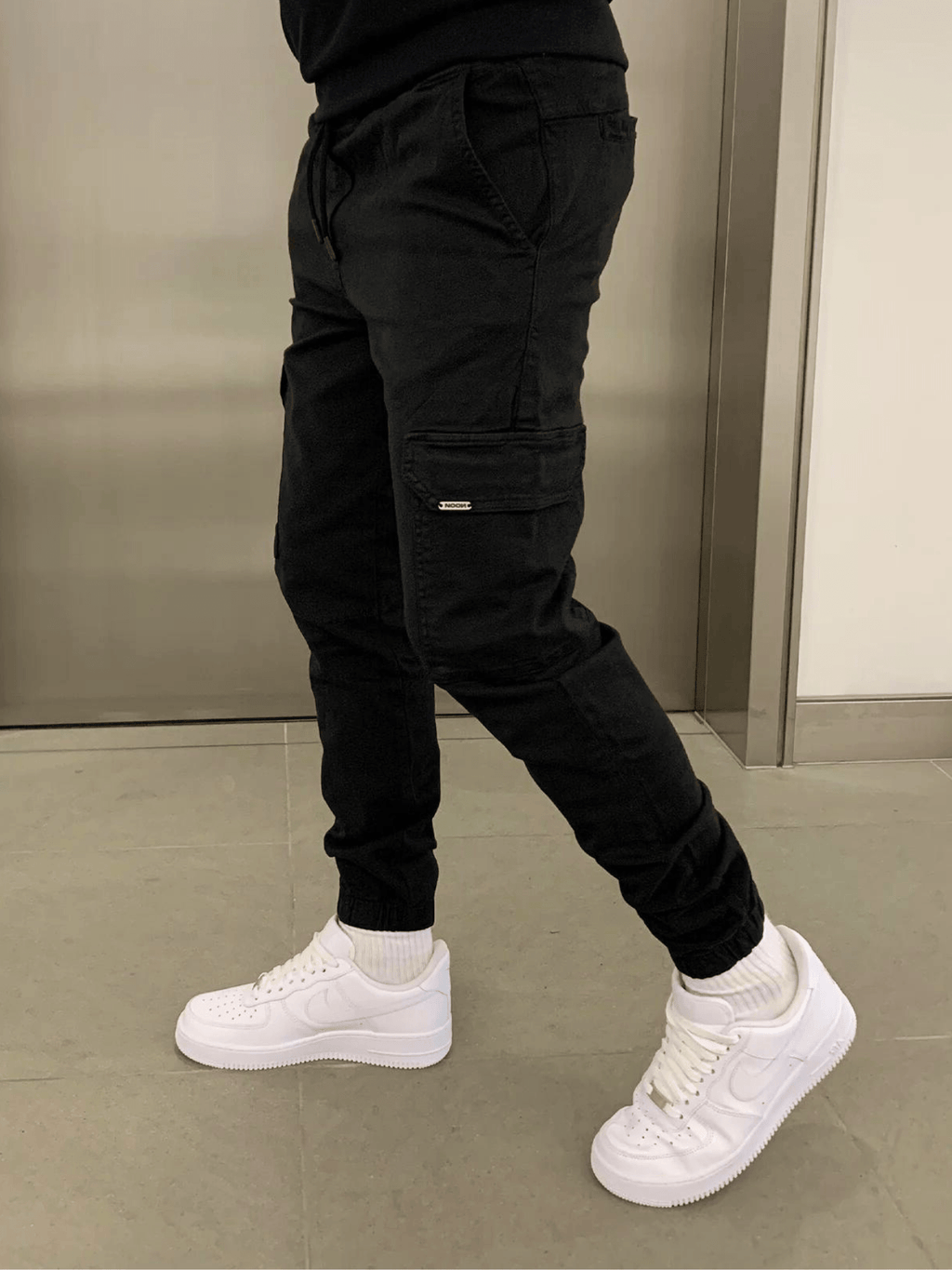 Pantalon cargo coupe souple tissu doux poches latérales homme – Piriac