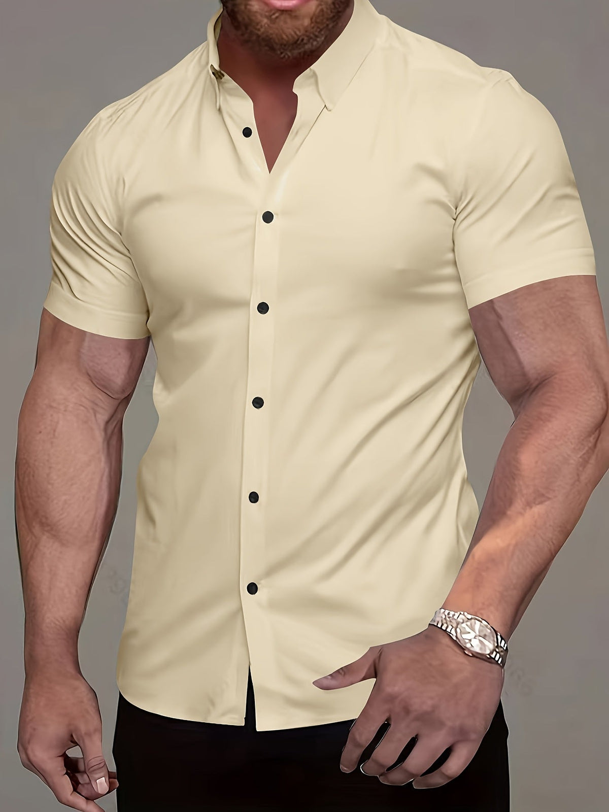 Chemise unie manches courtes à col revers