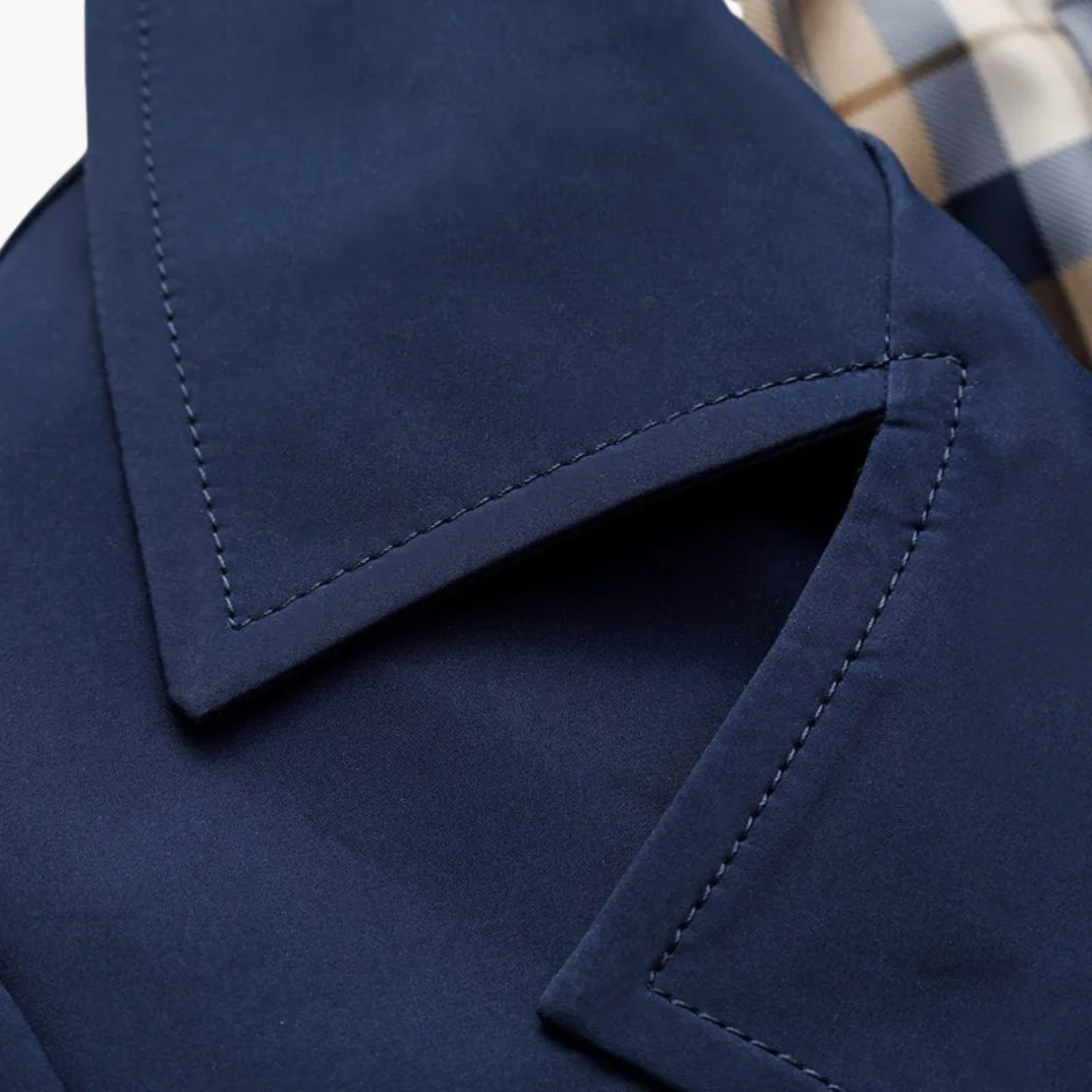 Manteau mi-long boutonné doublure à carreaux