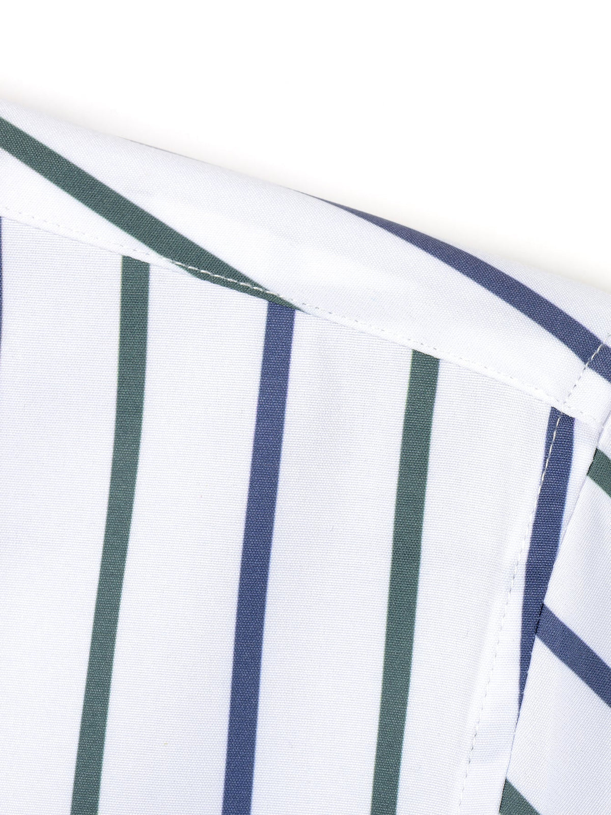 Chemise rayée blanche à col pointu