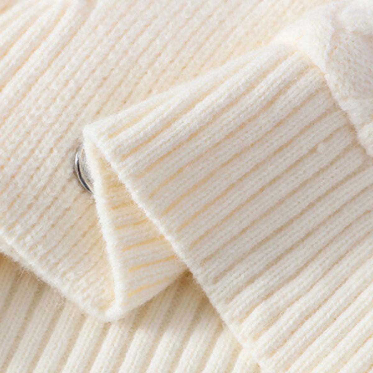 Pull en maille douce à poches latérales