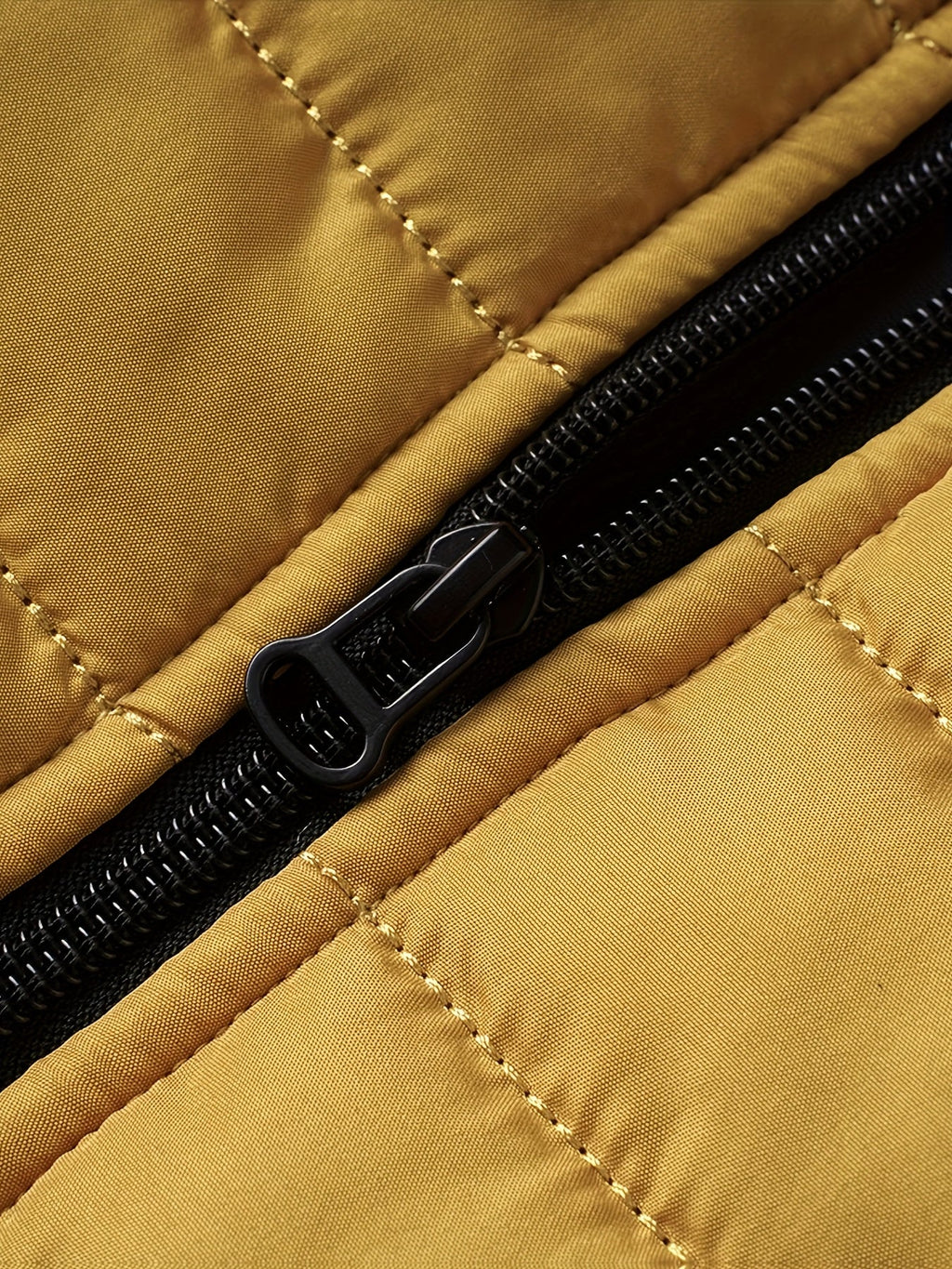 Doudoune légère matelassée courte à col montant zippé homme – Bayonne