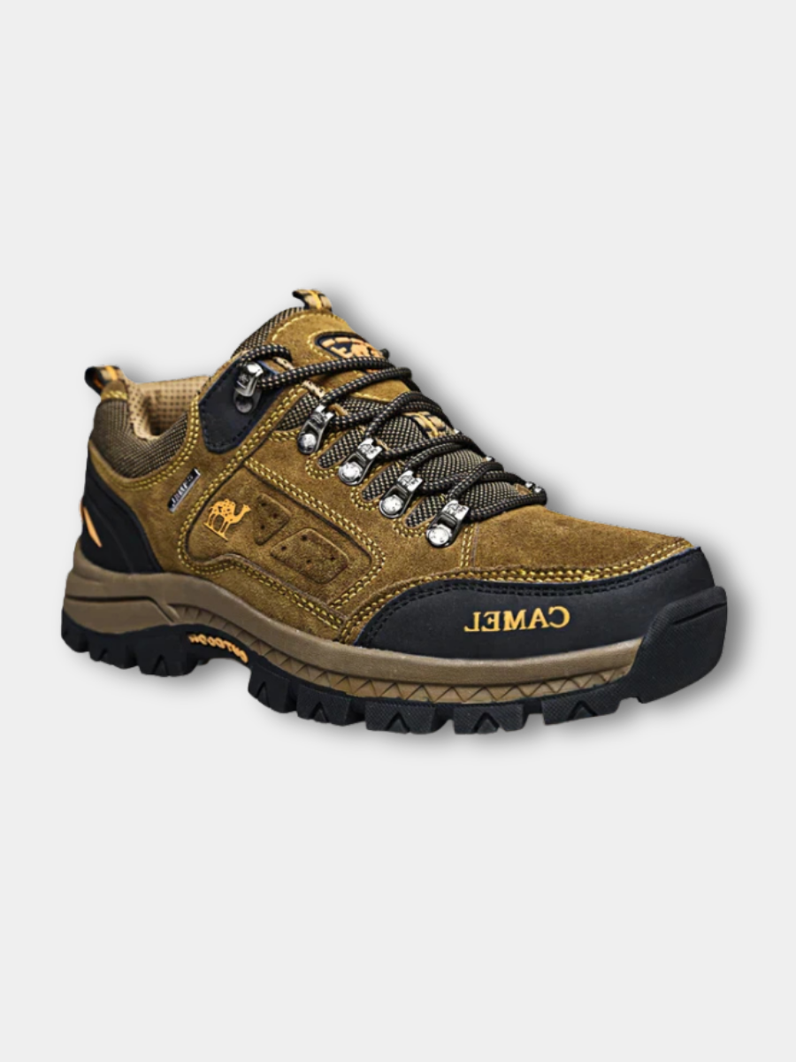Chaussures de randonnée basses aspect daim