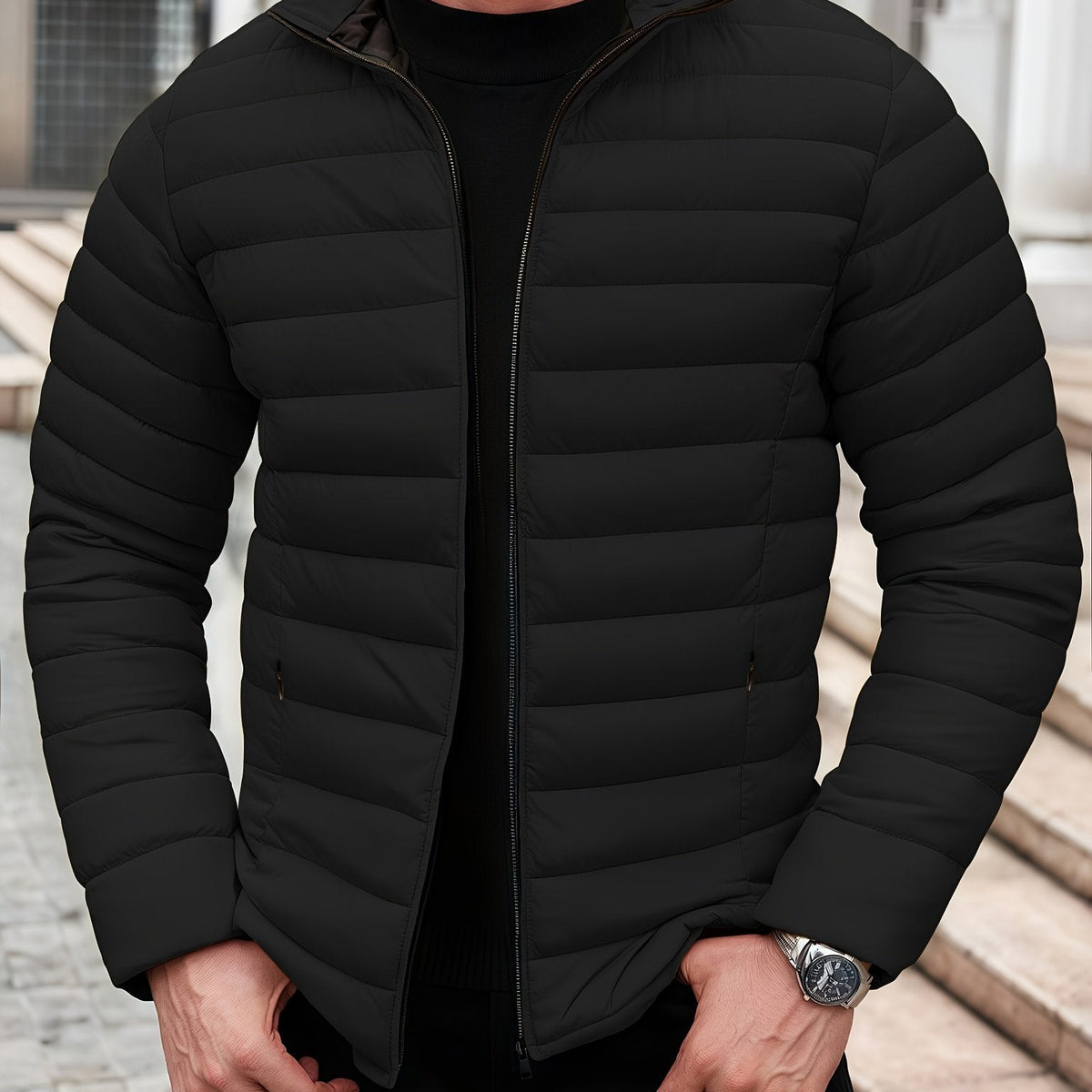 Doudoune légère matelassée courte à col montant zippé homme – Noir
