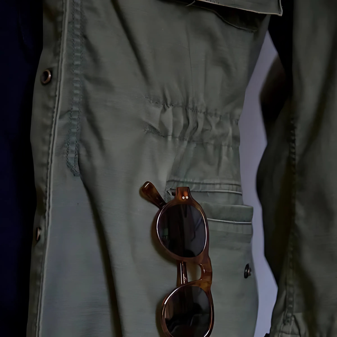 Veste de terrain militaire à poches rabat