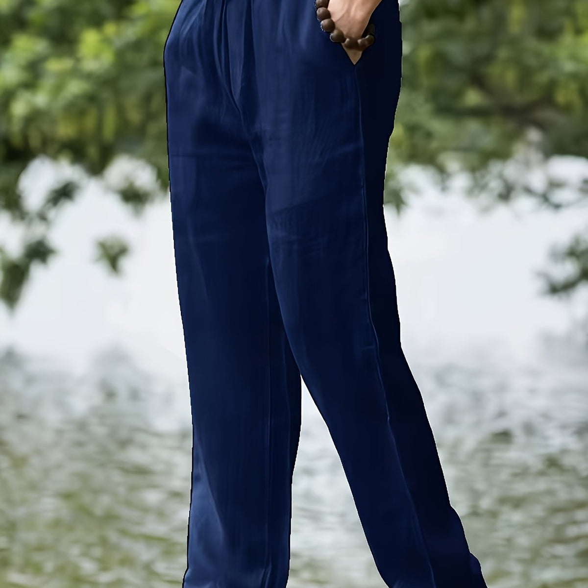 Pantalon uni coupe ample