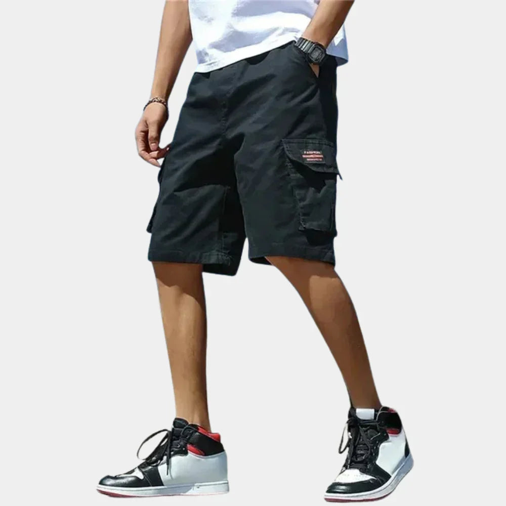 Short cargo ample à poches latérales
