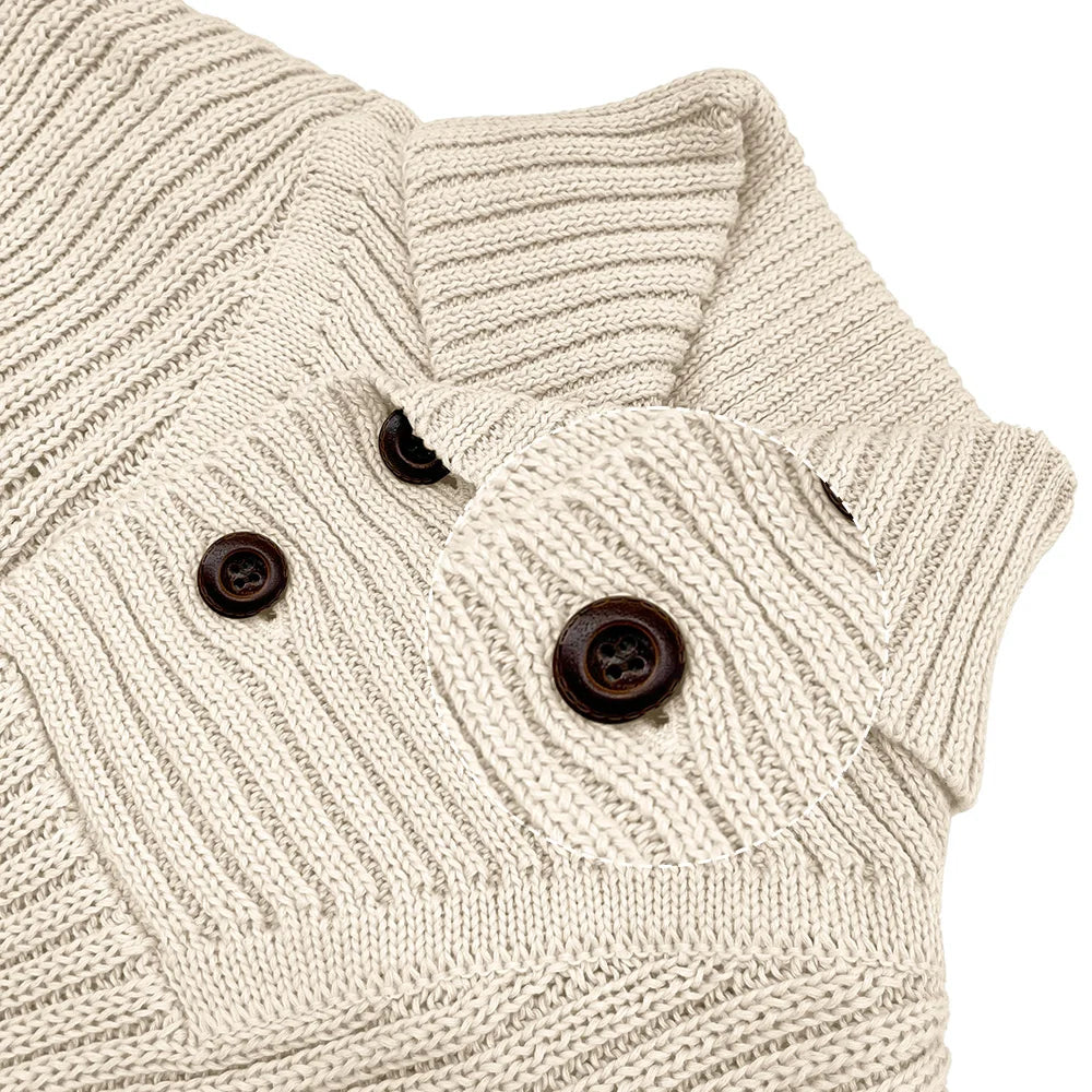 Pull col montant boutonné à torsades