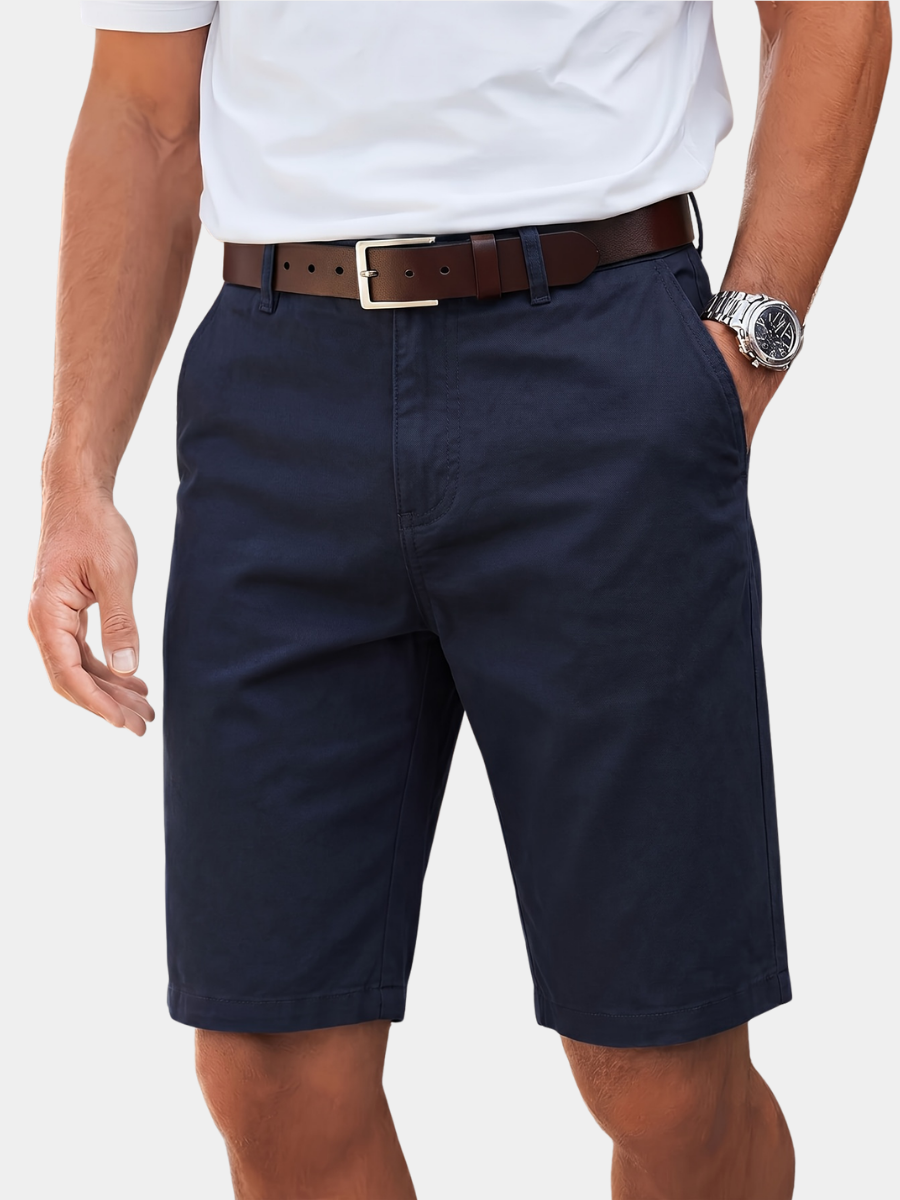 Short chino uni en sergé