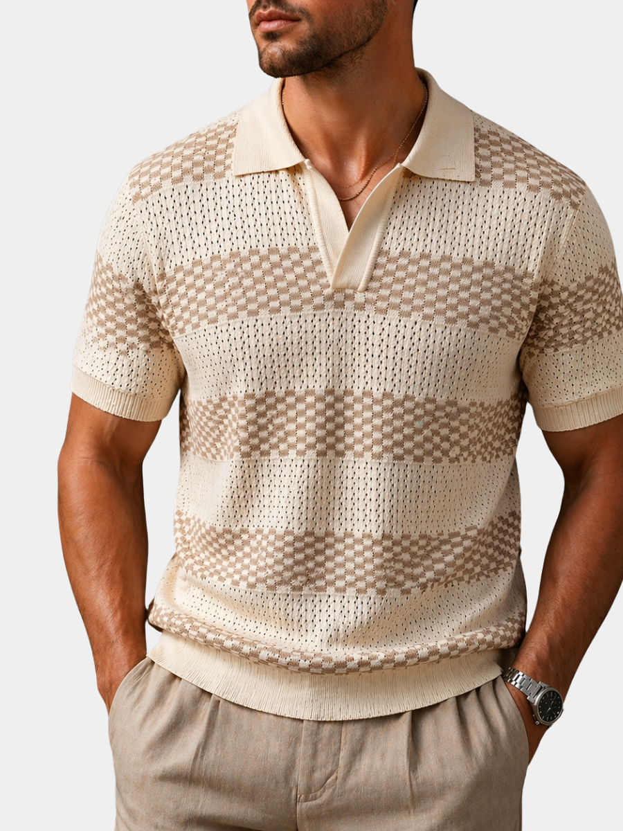 Polo en maille rayée col ouvert