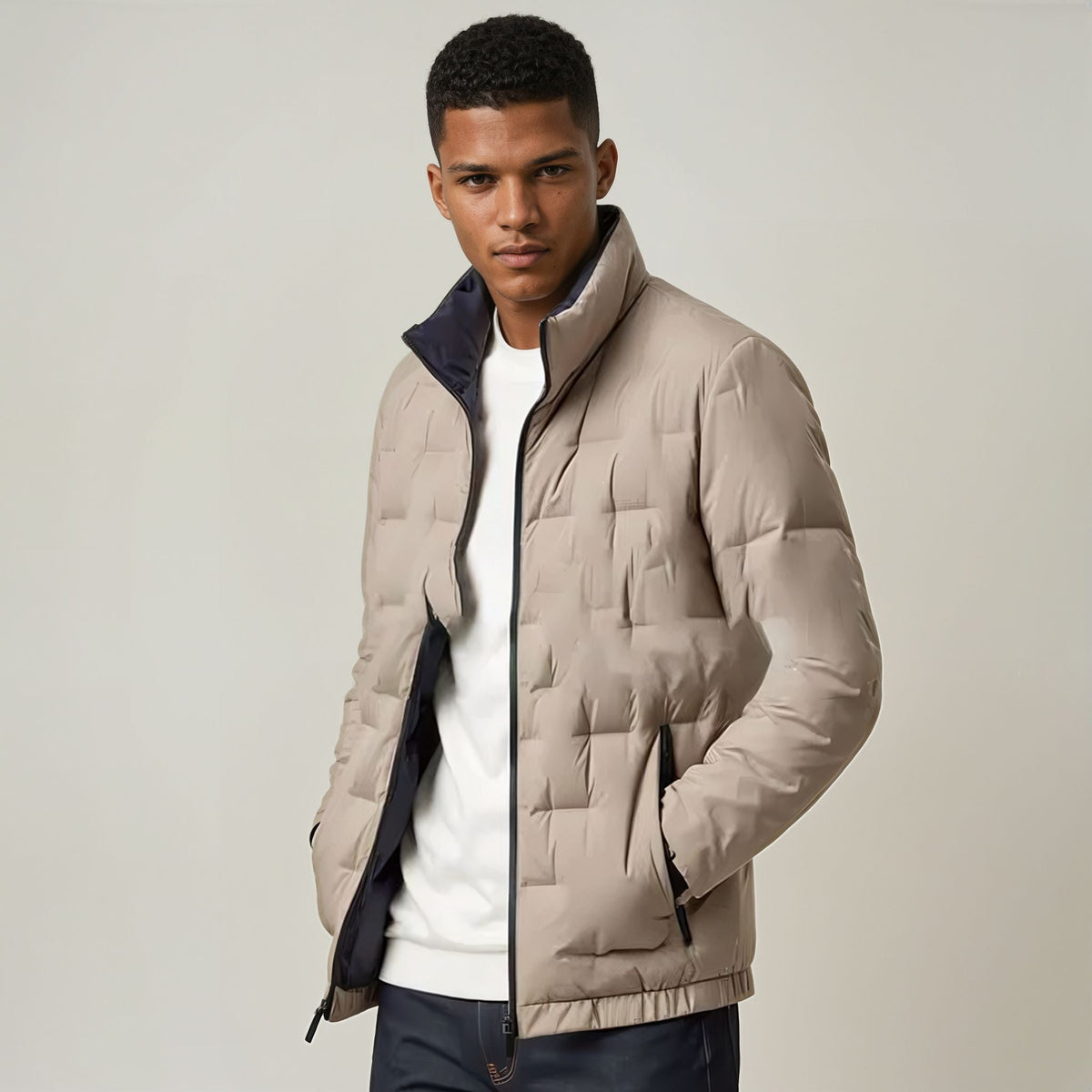 Veste matelassée noire à col beige