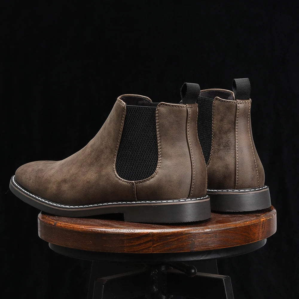 Bottes Chelsea lisses à tige montante empiècements élastiques languette arrière homme – Royan