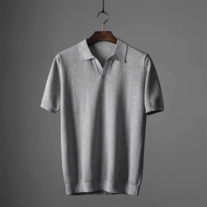 Polo en maille tricotée épurée