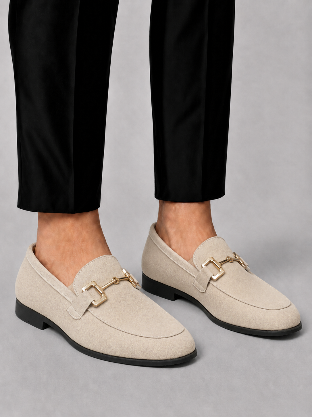 Mocassins en daim détail métallique discret style chic intemporel homme – Mareuil