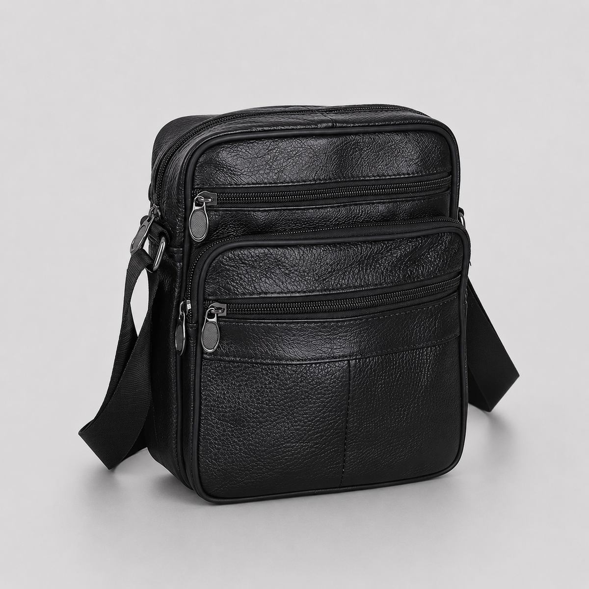 Sac porté épaule en cuir compact structuré style sobre et élégant homme – Auxerre