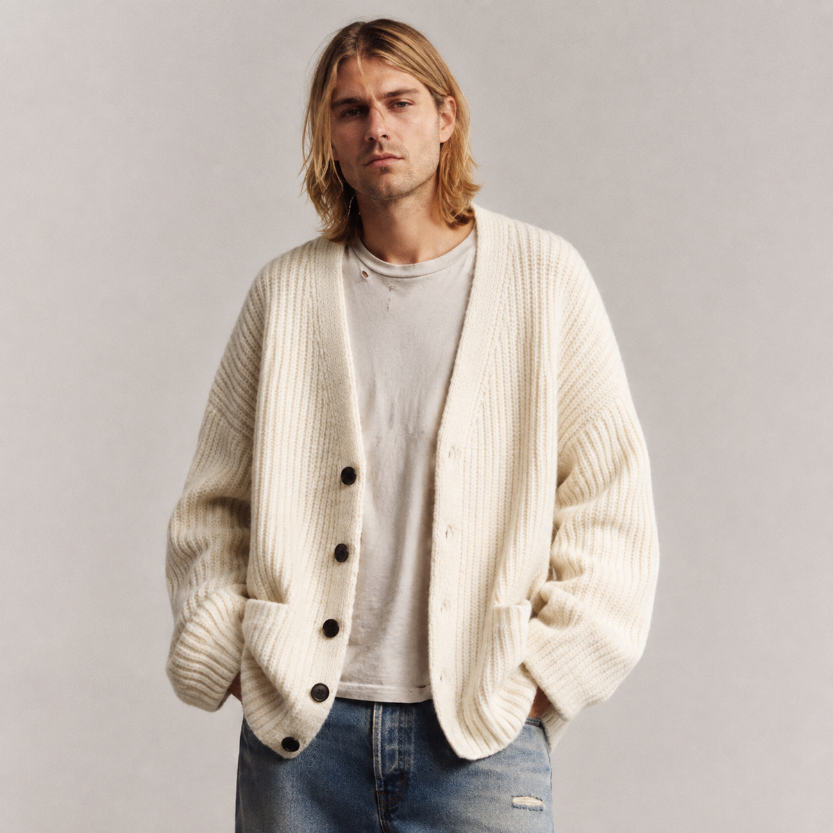 Cardigan col V oversize boutonné
