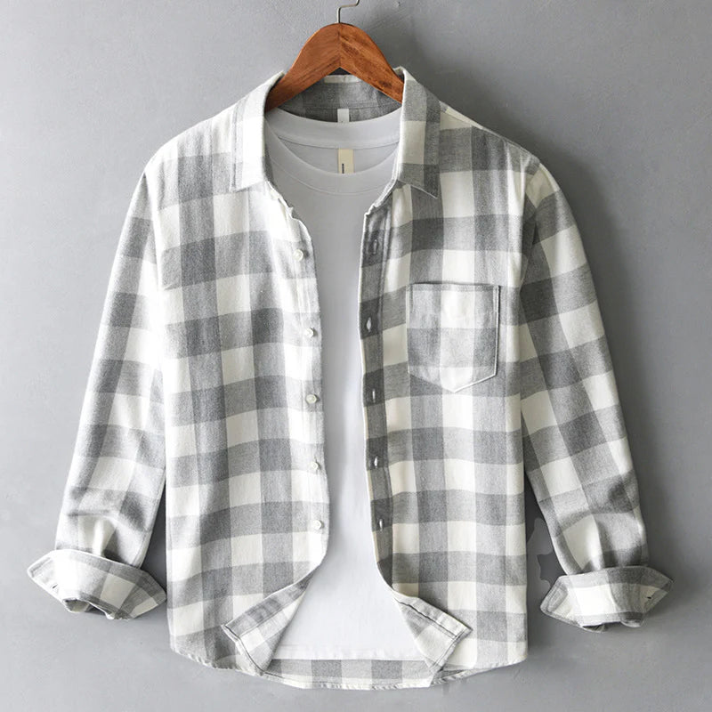 Chemise à carreaux avec poche poitrine