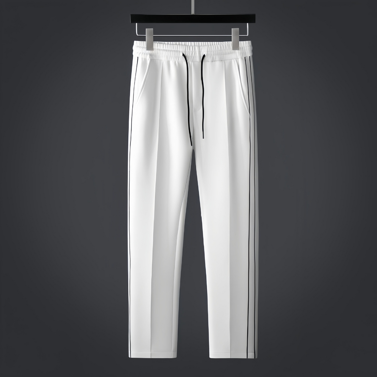 Ensemble veste zippée et pantalon à bandes