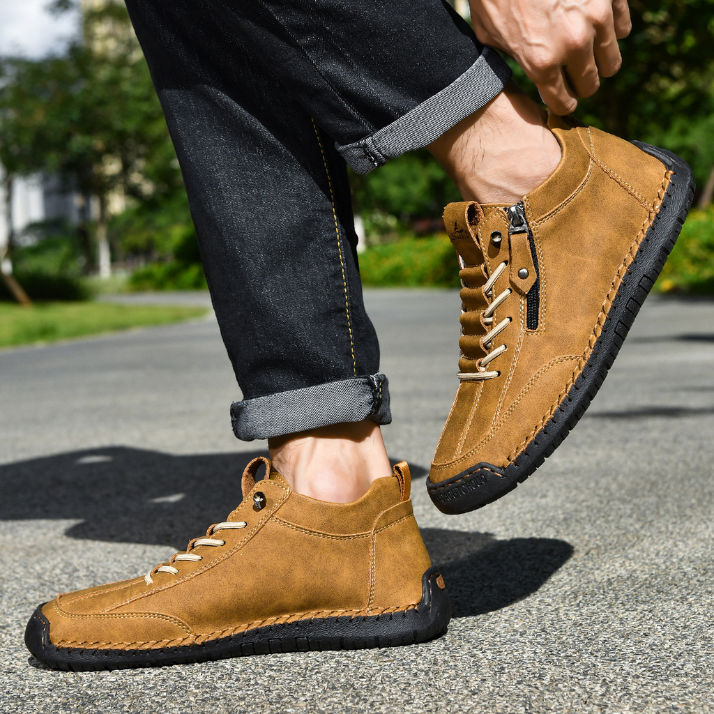 Chaussures montantes zippées aspect nubuck
