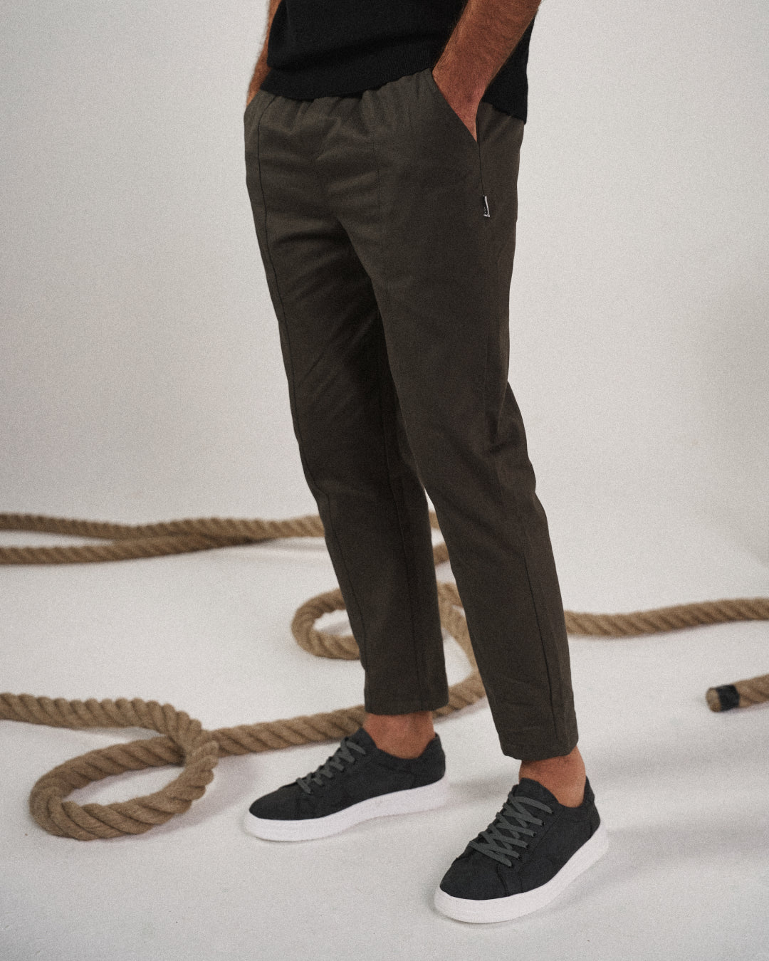 Pantalon coupe relax à taille cordon
