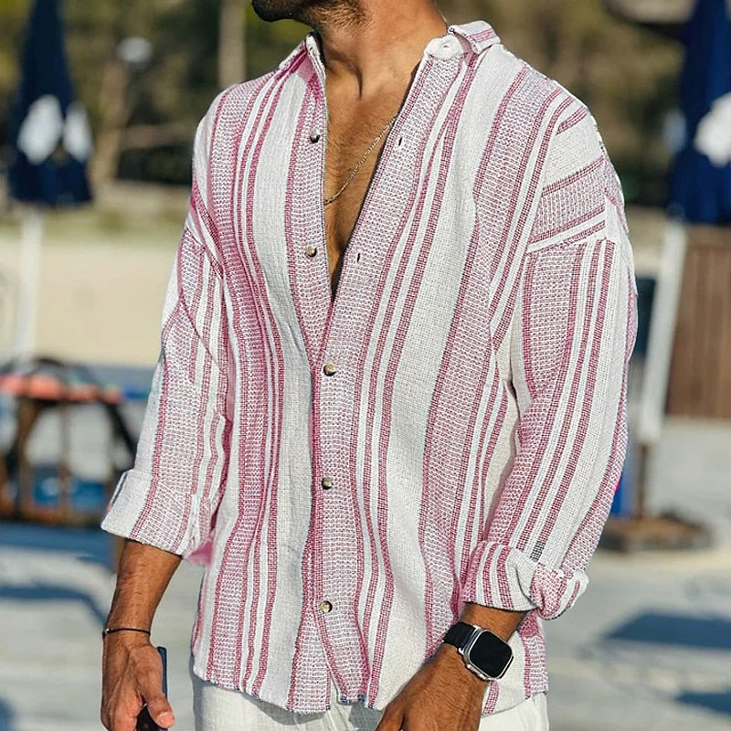 Chemise à larges rayures verticales texturées