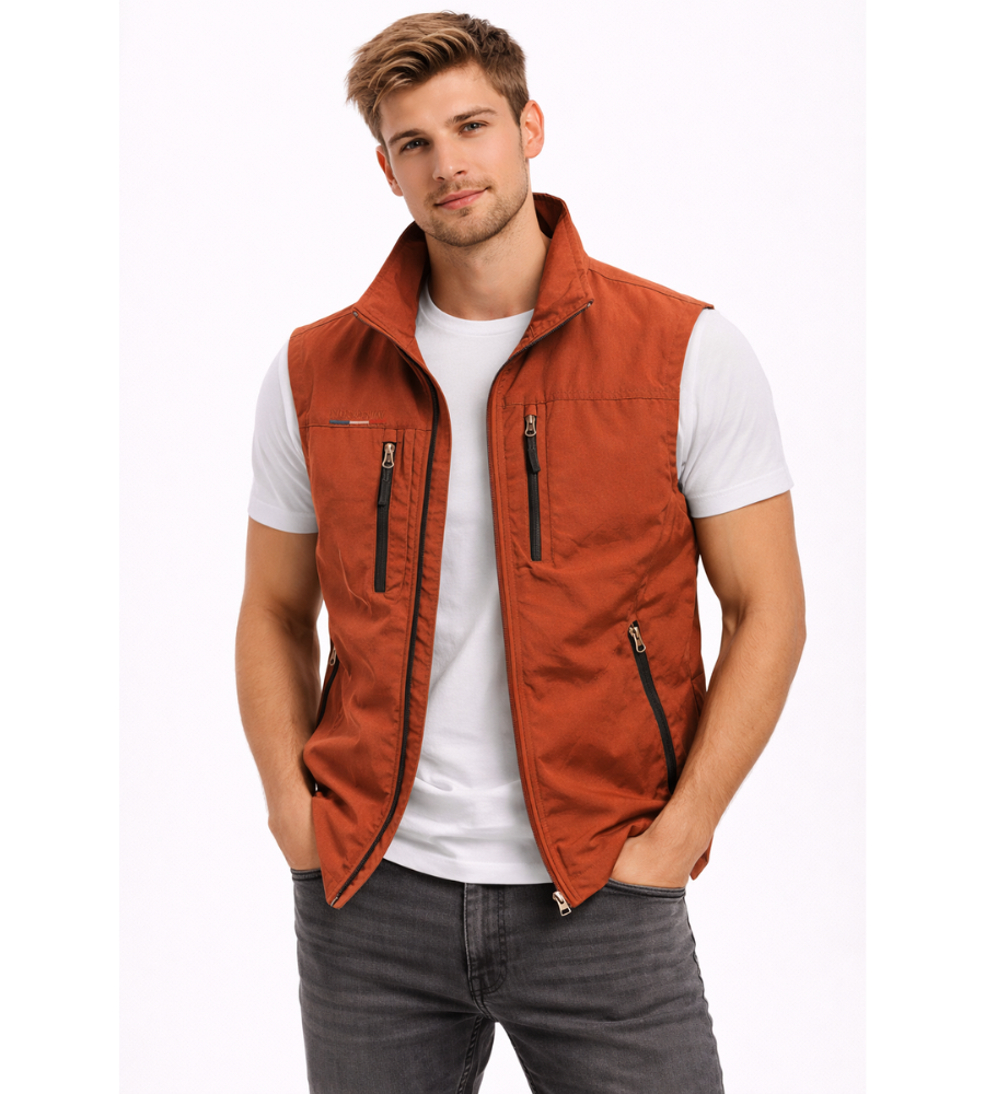 Gilet sans manches col montant zippé outdoor allure sobre homme – Limeray