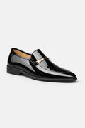 Mocassins vernis détail barre métallique au chic discret homme – Cadière