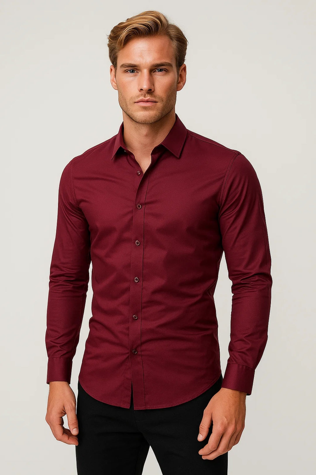 Chemise cintrée unie col classique