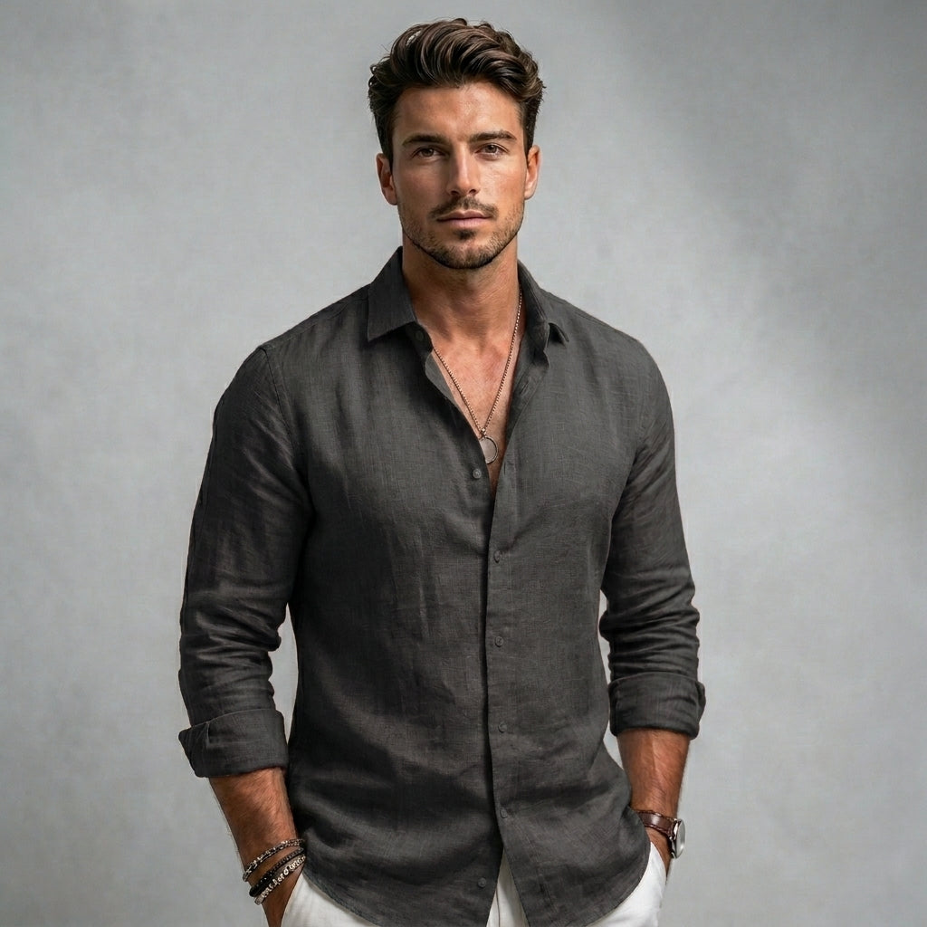Chemise unie manches longues col classique