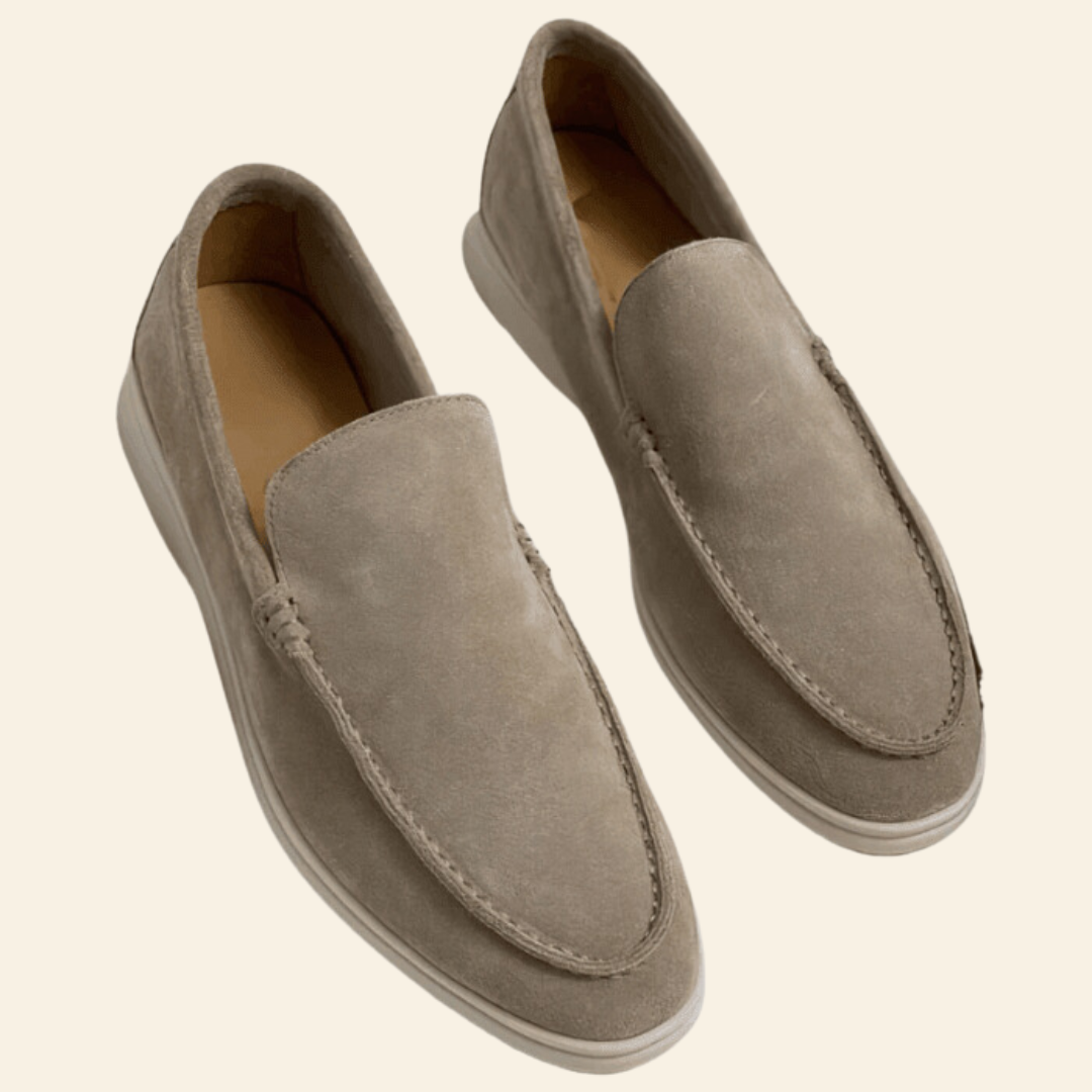 Mocassins en daim élégants à enfiler semelle fine homme – Vitré