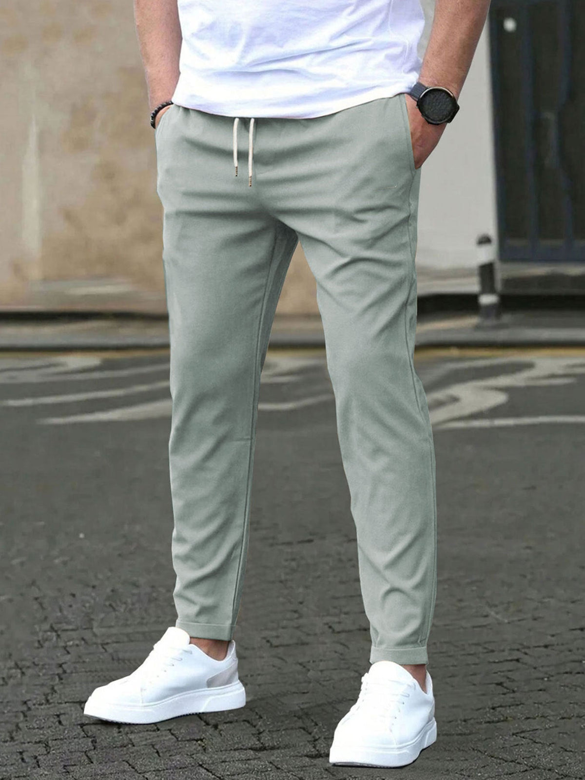 Pantalon extensible coupe ajustée
