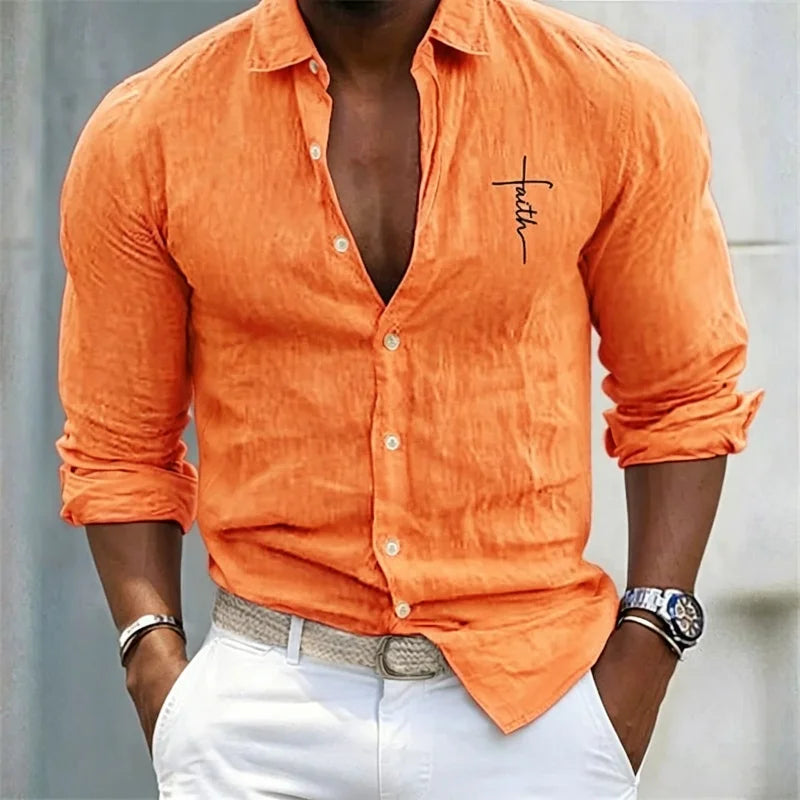 Chemise unie à col classique boutonnée