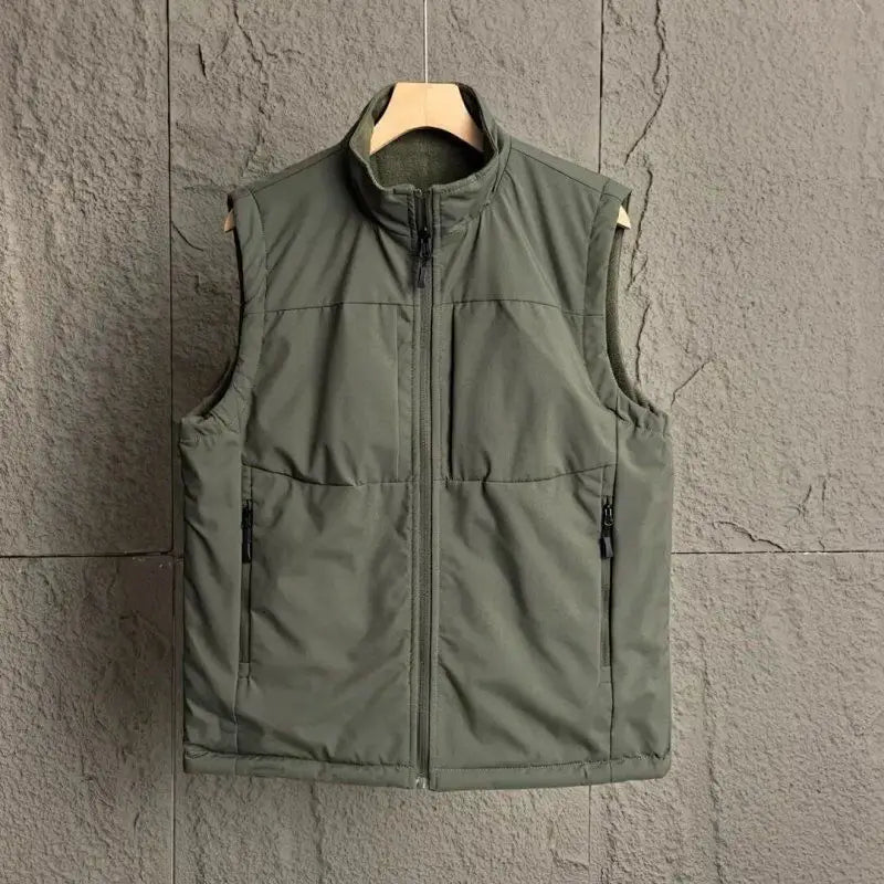 Gilet sans manches zippé à col montant