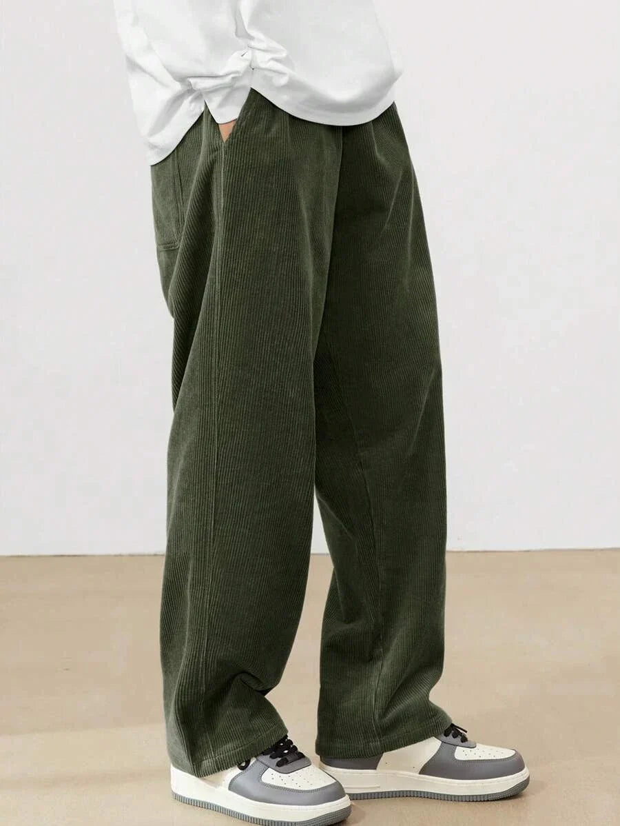 Pantalon velours côtelé coupe droite