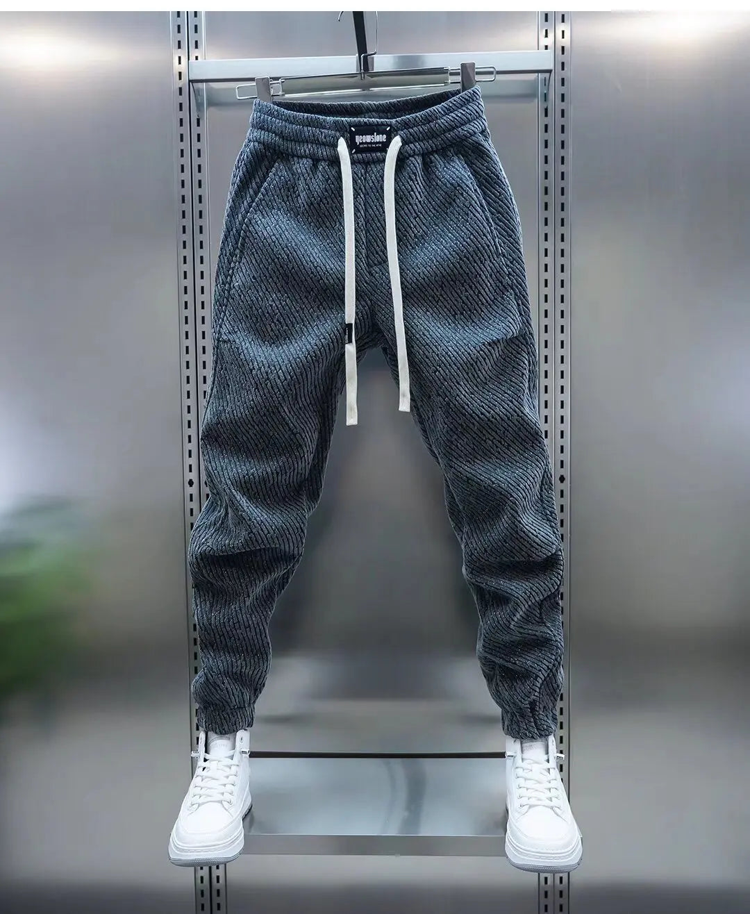 Pantalon jogger fuselé à cordon