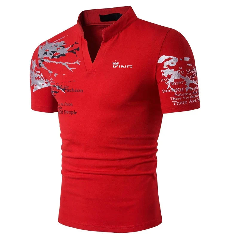 Polo col en V motif graphique