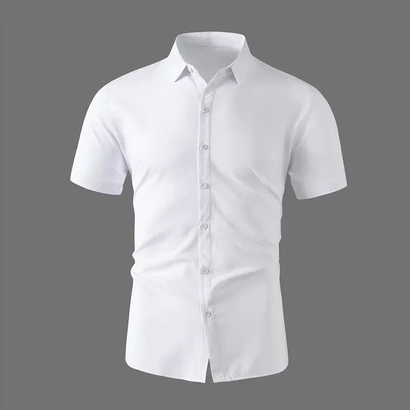 Chemise unie à manches courtes