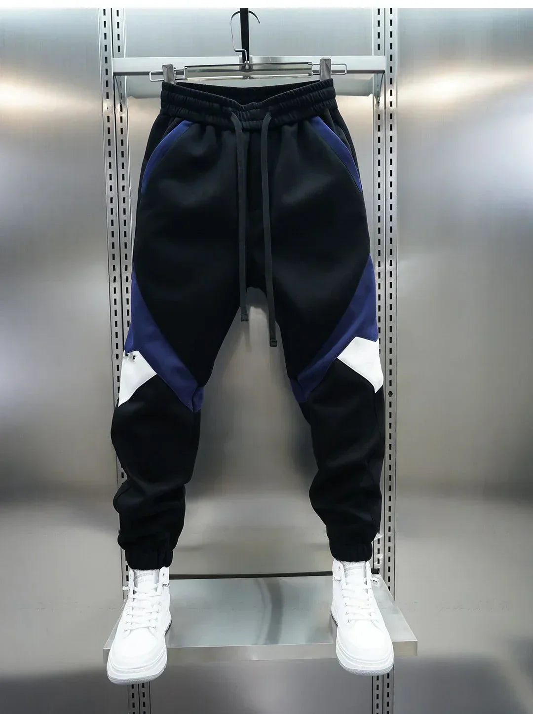 Pantalon coloré coupe ajustée