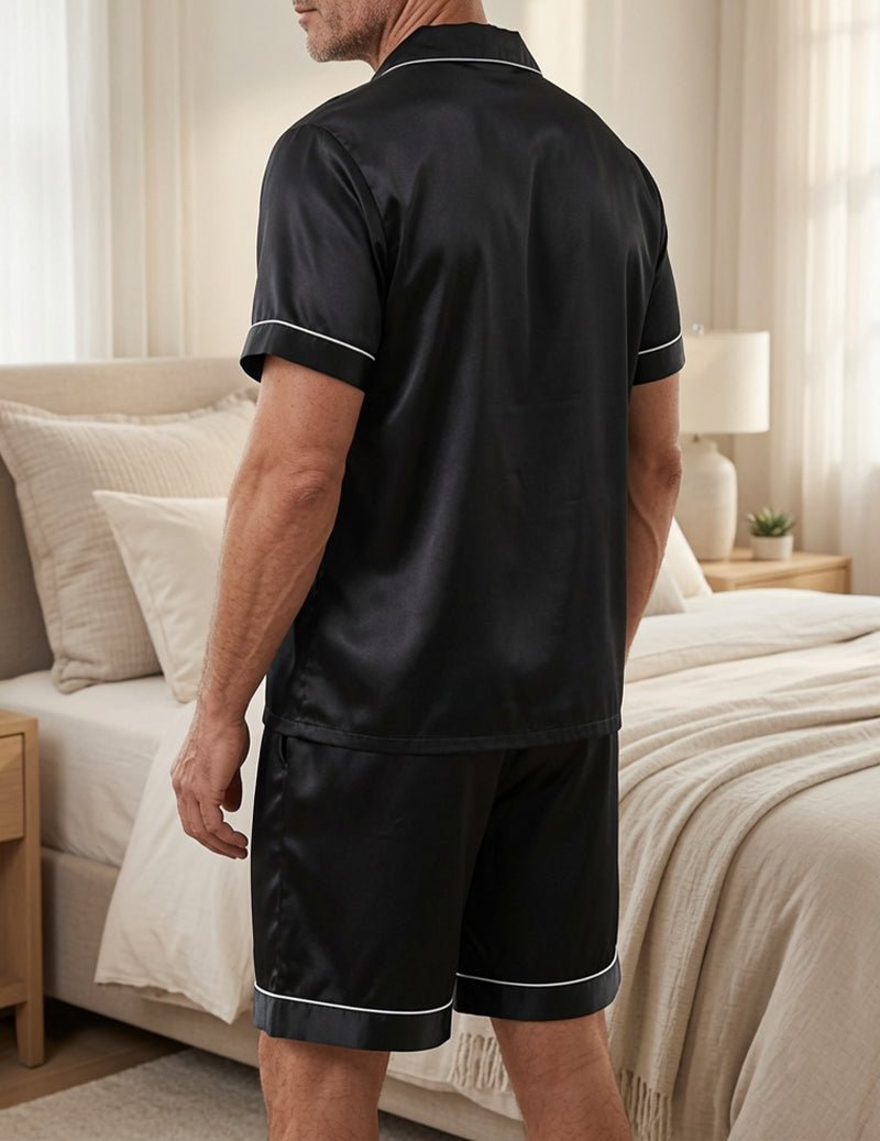 Pyjama satiné col cranté et short au chic discret homme – La Turbie