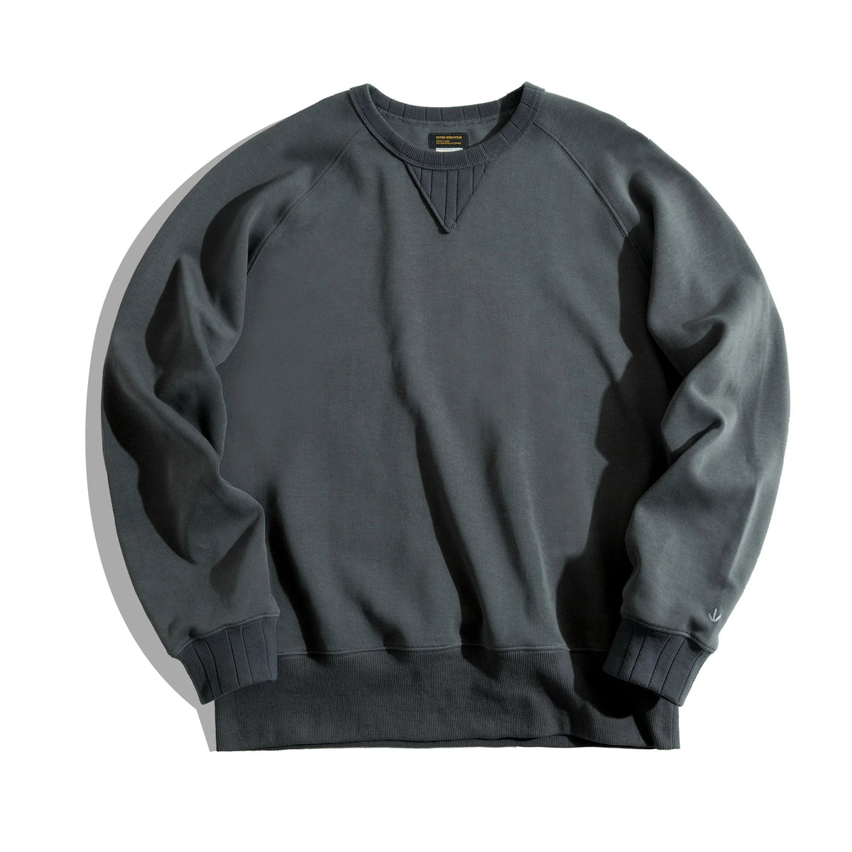 Pull col rond esprit universitaire