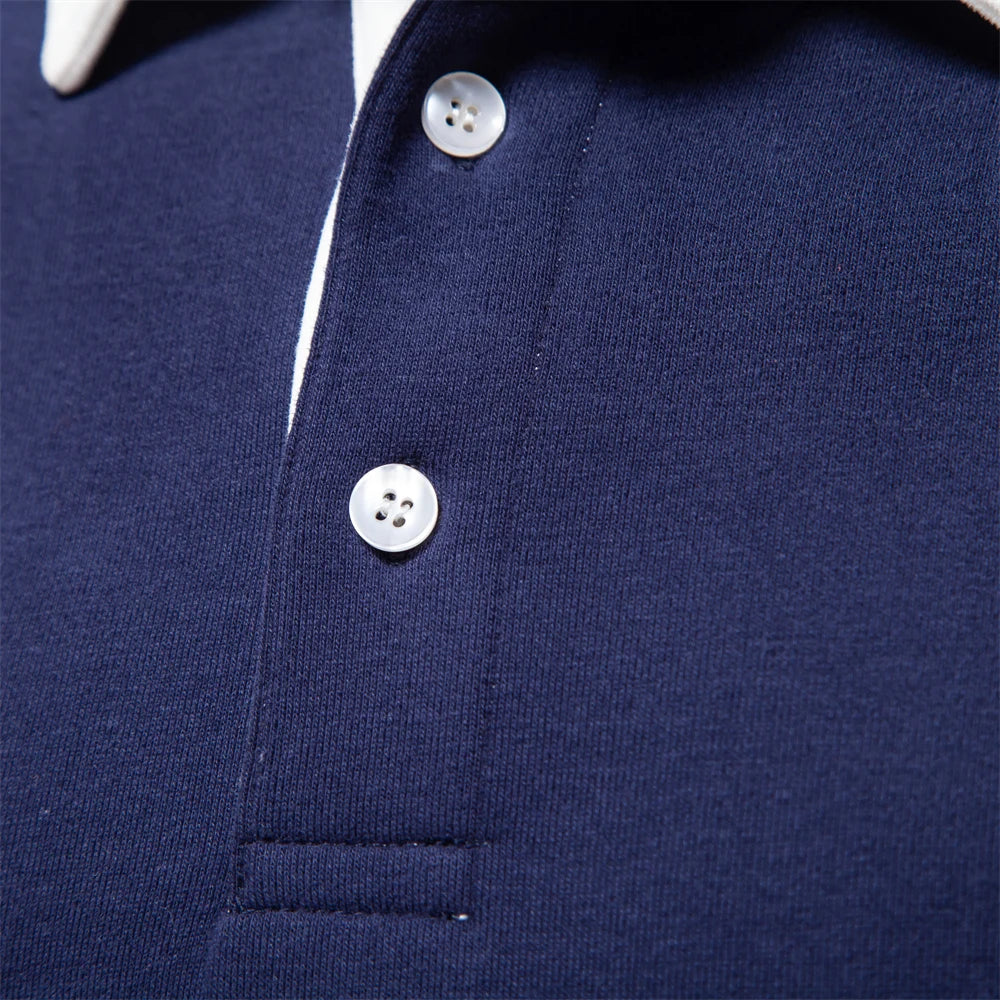 Sweat polo à col blanc contrasté