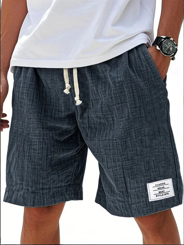 Short coupe droite taille à cordon
