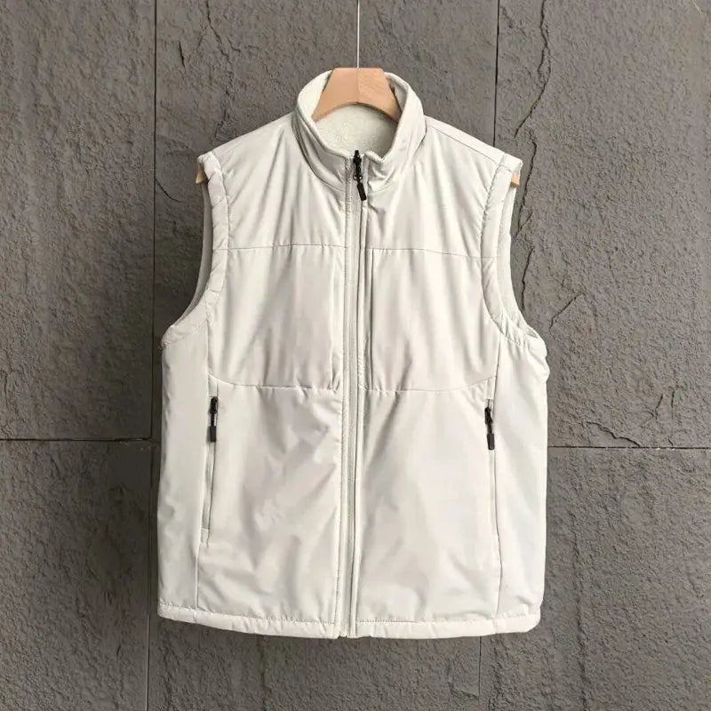 Gilet sans manches zippé à col montant