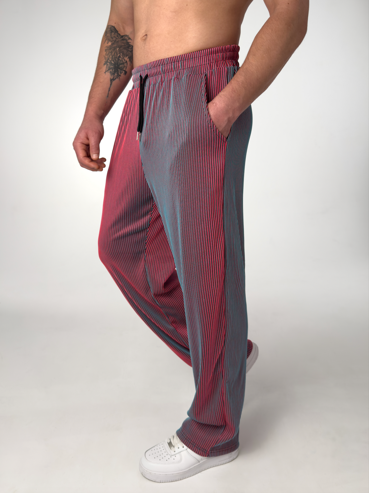 Pantalon droit à micro-rayures et cordon